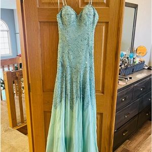 Gorgeous beaded gown with extra beads and separate beaded scarf